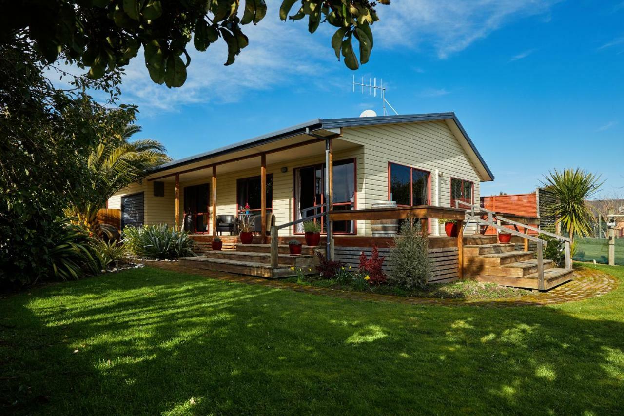 Brook House B&B & Cottages Кайкоура Екстер'єр фото